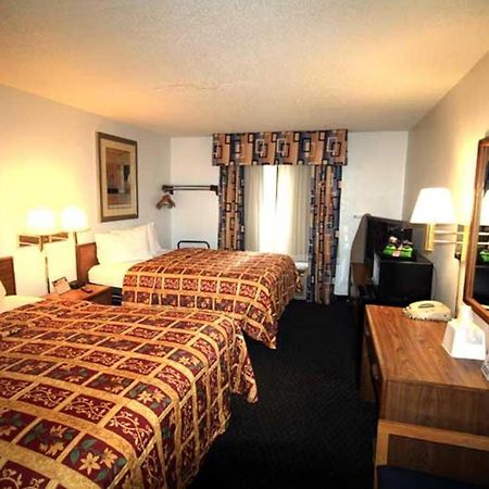 Norwood Inn Minneapolis Roseville Dış mekan fotoğraf